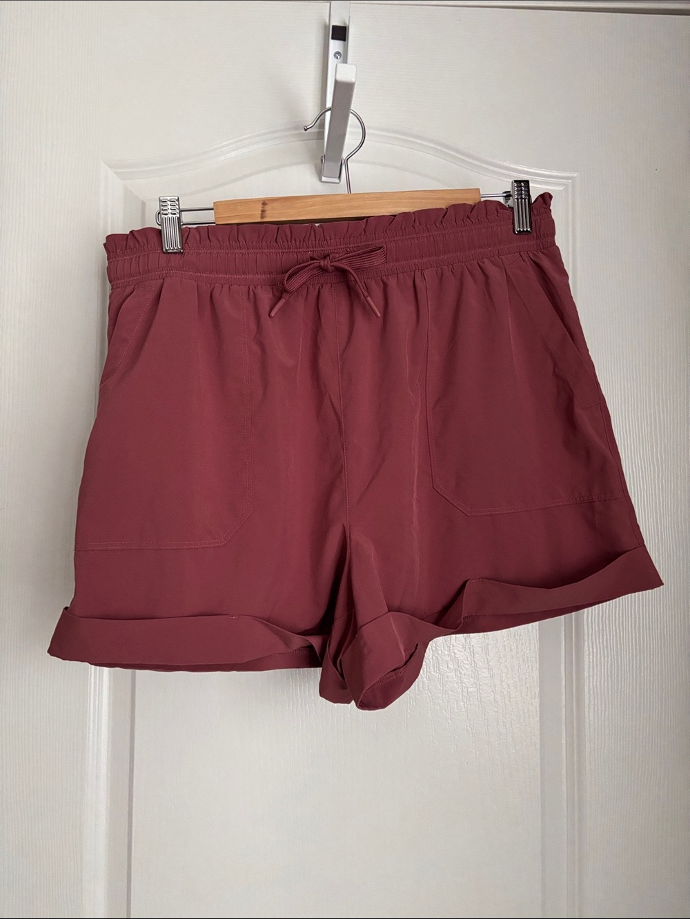 Mondetta Women's Athletic Shorts in Dusty Rose